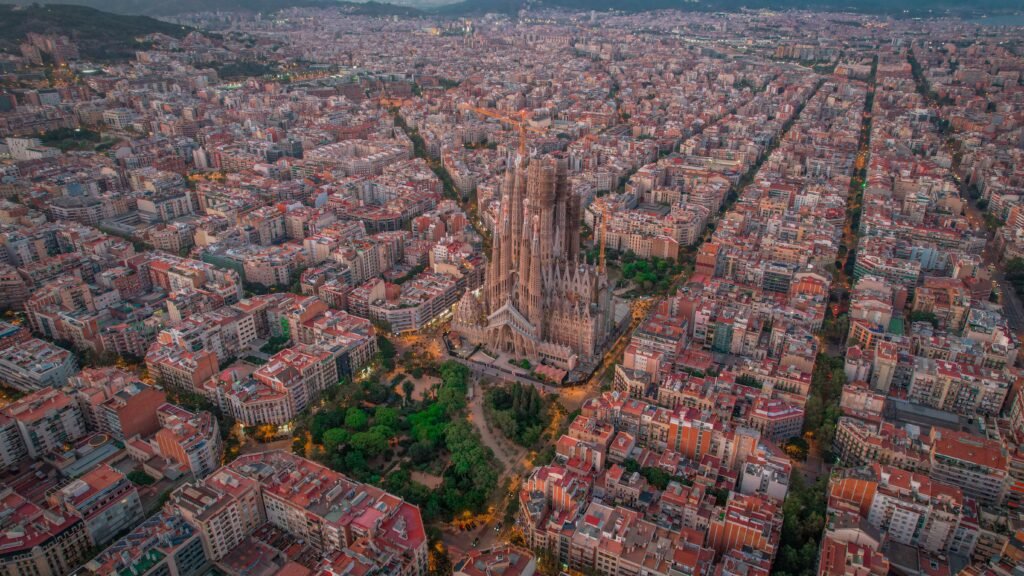 İspanya Sahilleri & Barcelona Turu